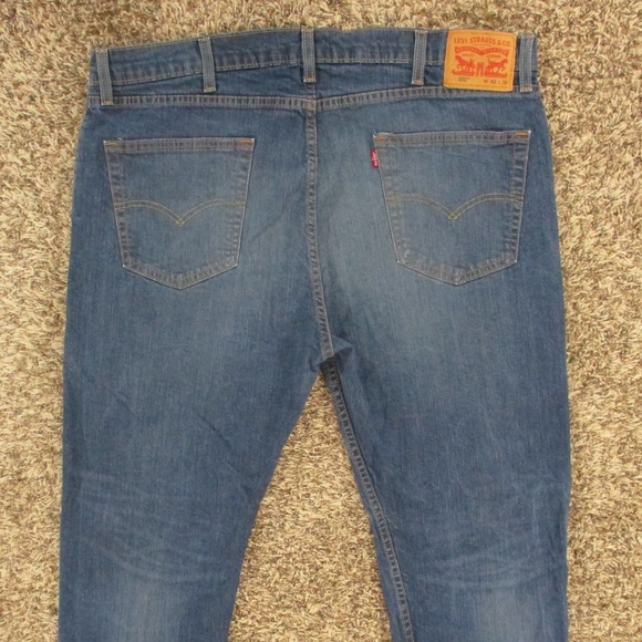 Levi's Jeans Men's 43x28 Dark Wash 502 Taper Fit Flex Denim - Picture 4 of 8